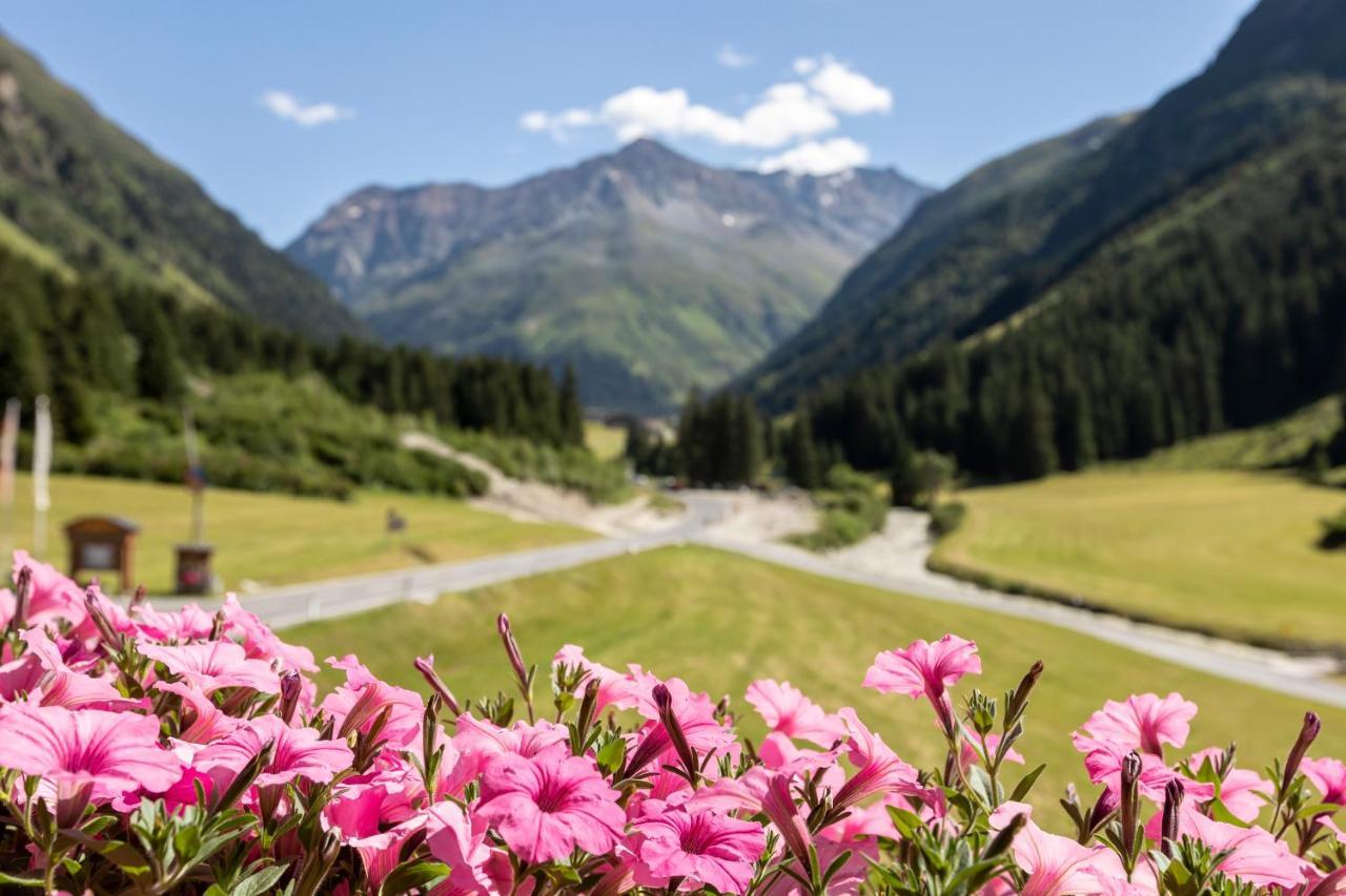 Haus Elisabeth Ξενοδοχείο Sankt Leonhard im Pitztal Εξωτερικό φωτογραφία